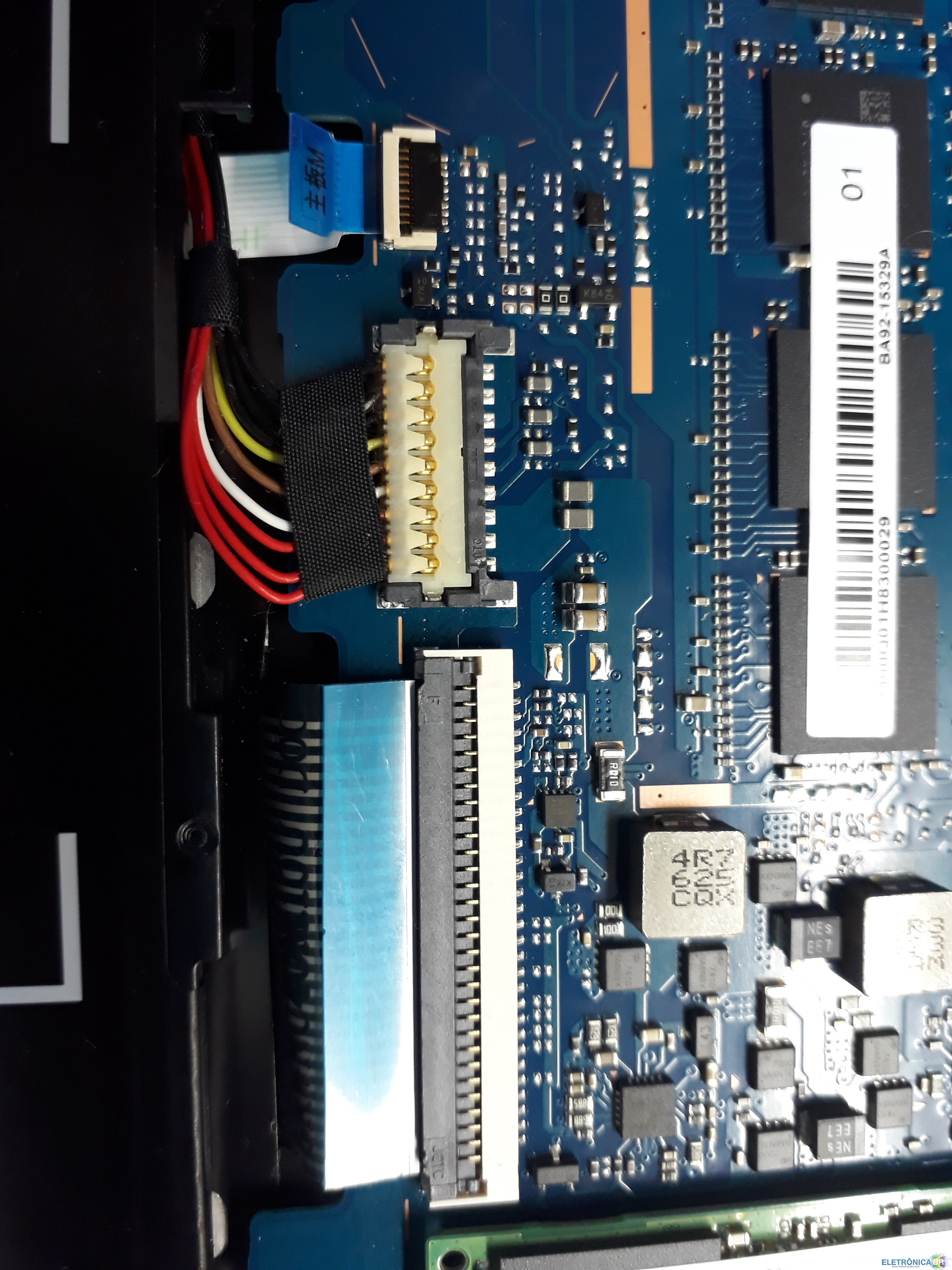 Ultrabook Samsung, modelo NP910S3K, placa PETRA 13, descarregando a bateria