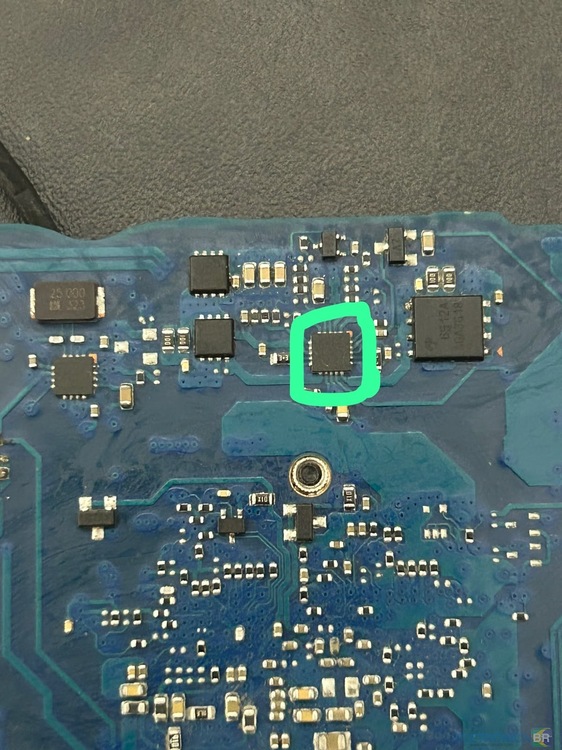 SAMSUNG NP270E4E / BA41-02206A GCE / Não liga.